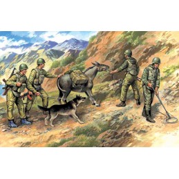 ICM 35031 1/35 Soviet...