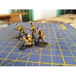 CAEH068a Ge. Paratroopers 1/72