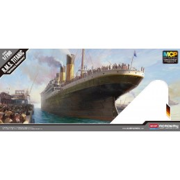 AC14214 1/700 RMS TITANIC...