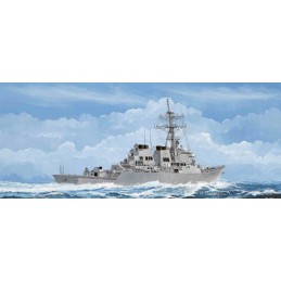 TR 04524 USS COLE DDG-67